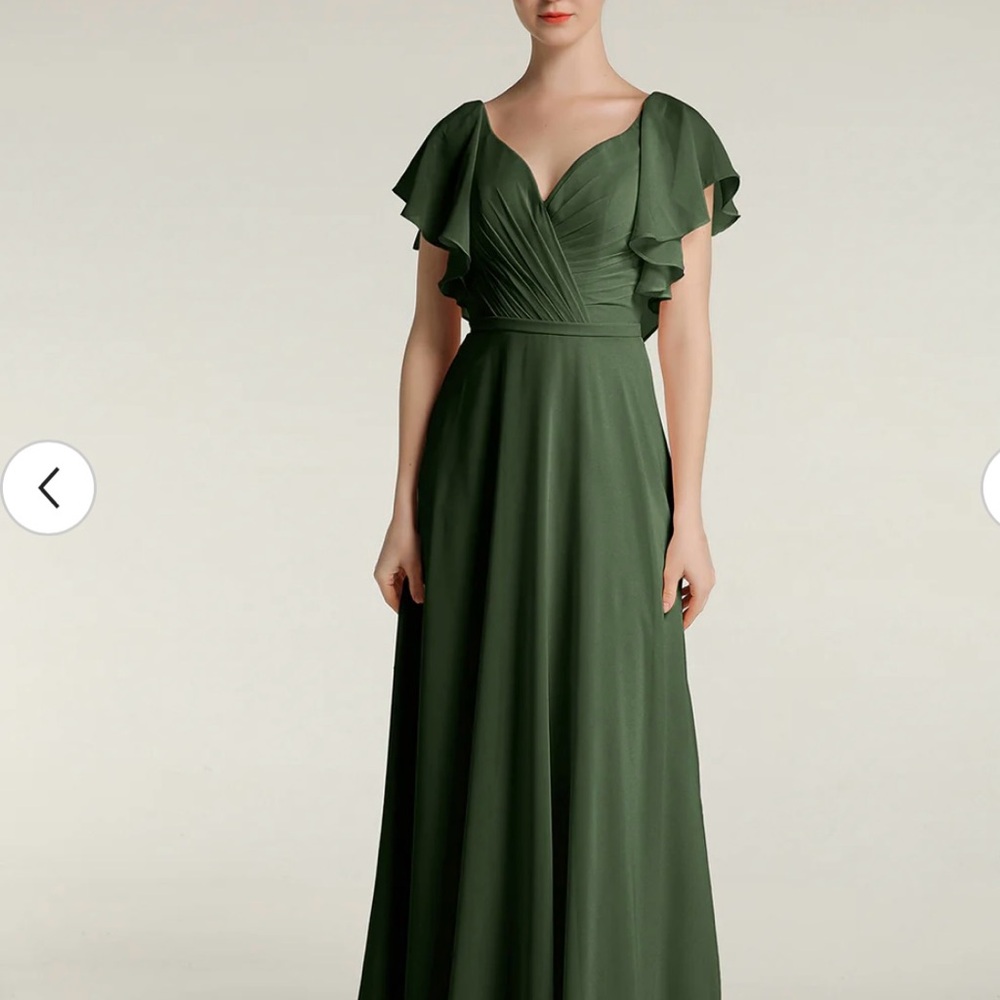 Elegant Green Evening Gown
